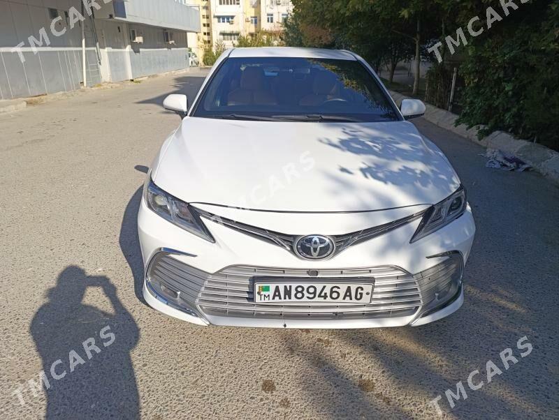 Toyota Camry 2018 - 245 000 TMT - Ашхабад - img 5