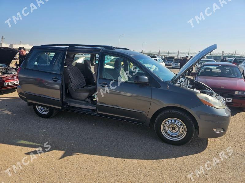 Toyota Sienna 2008 - 170 000 TMT - Мары - img 2