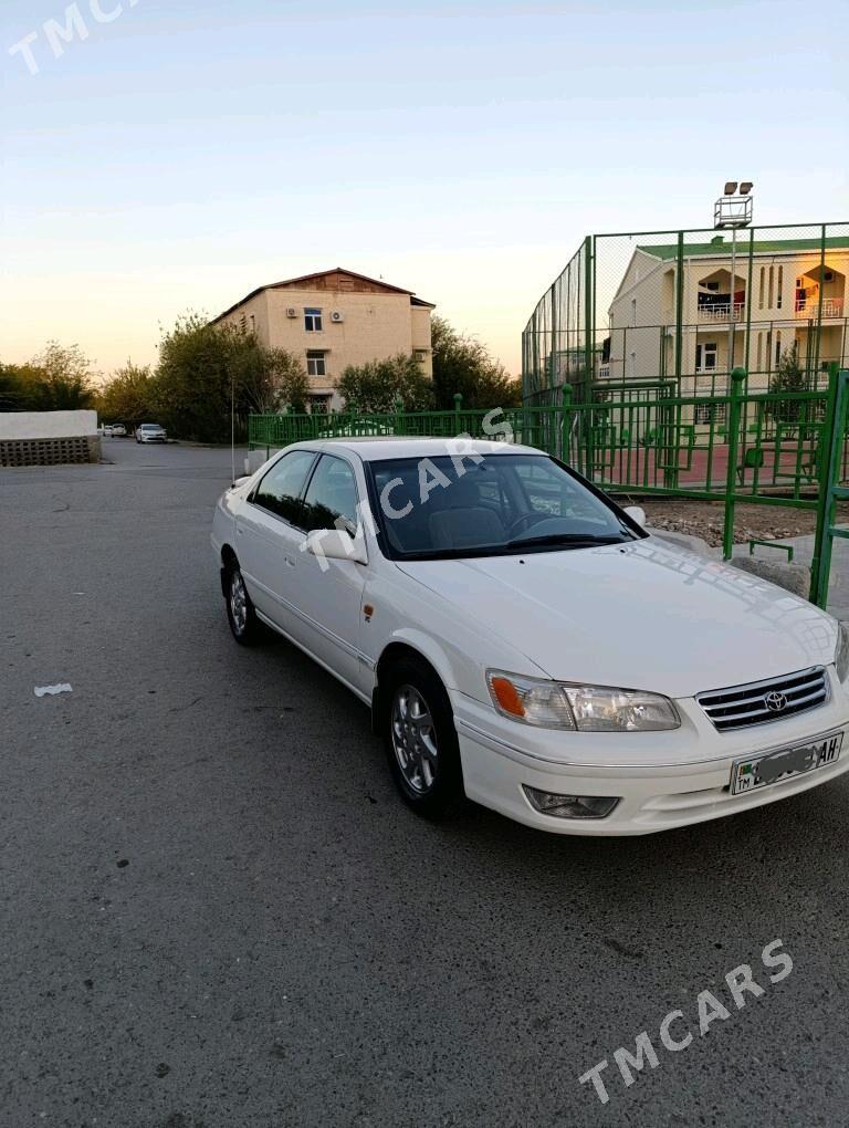 Toyota Camry 2001 - 132 000 TMT - Aşgabat - img 2