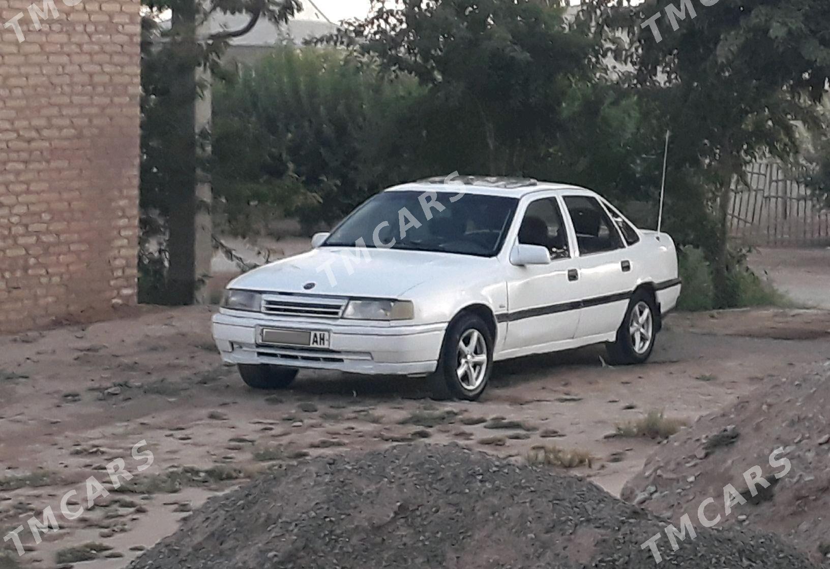 Opel Vectra 1990 - 35 000 TMT - Бабадайхан - img 4