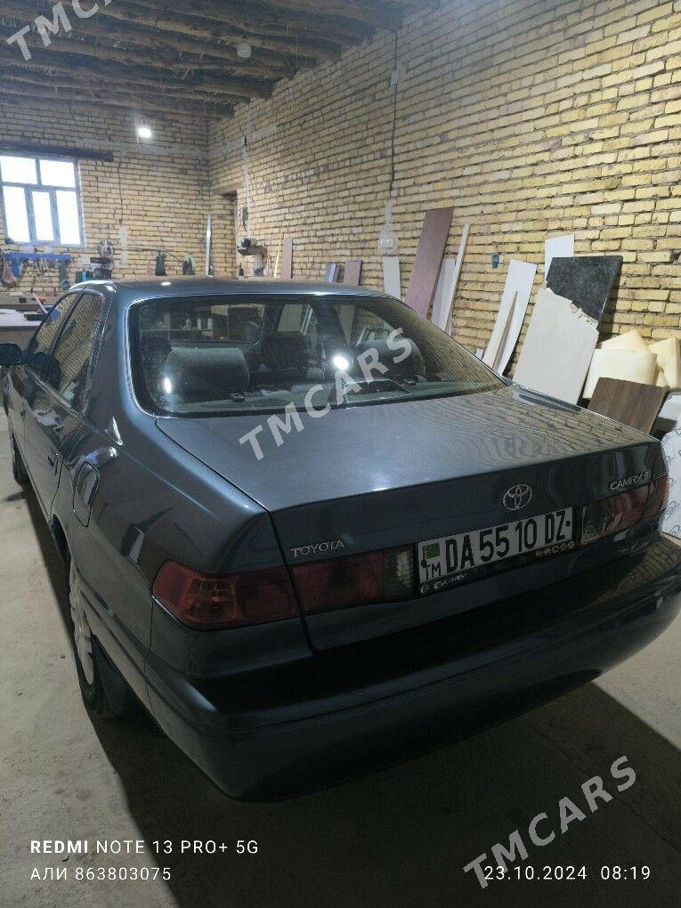 Toyota Camry 2000 - 140 000 TMT - Köneürgenç - img 5