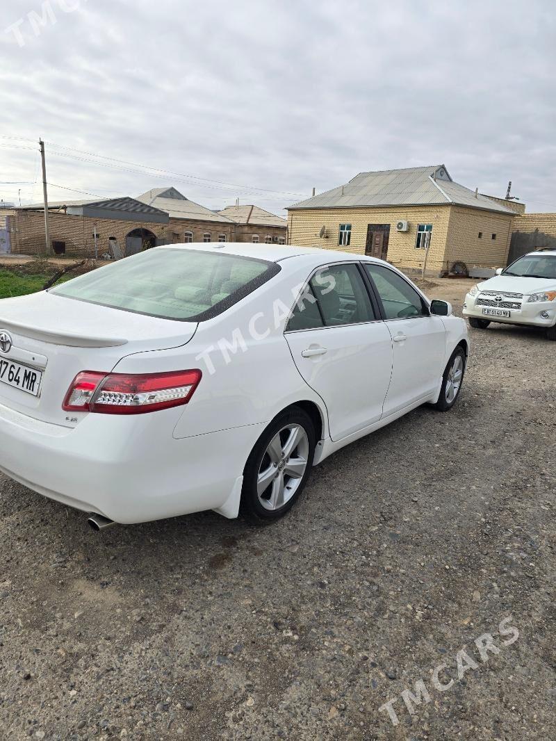 Toyota Camry 2010 - 165 000 TMT - Mary - img 3