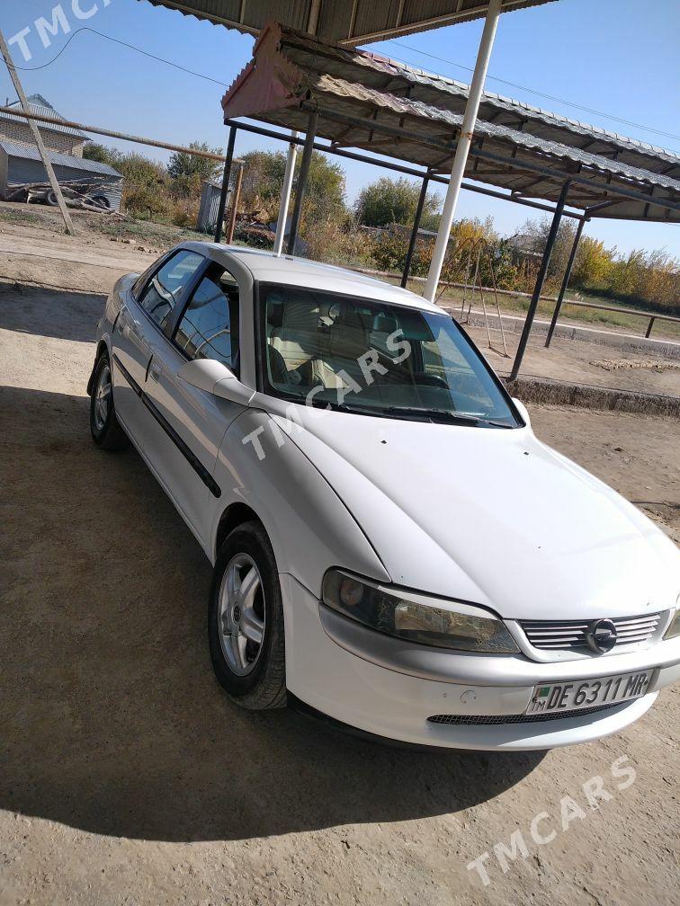 Opel Vectra 1997 - 40 000 TMT - Сакарчага - img 6