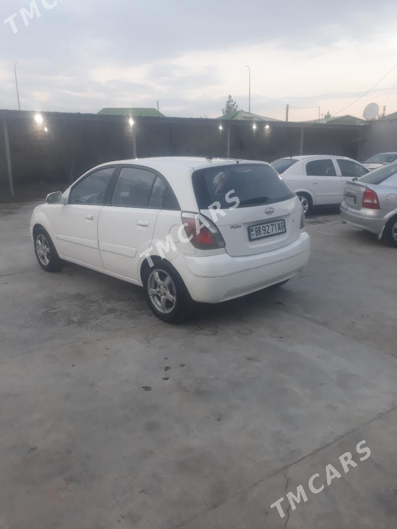 Kia Rio 2006 - 68 000 TMT - Мир 4 - img 4