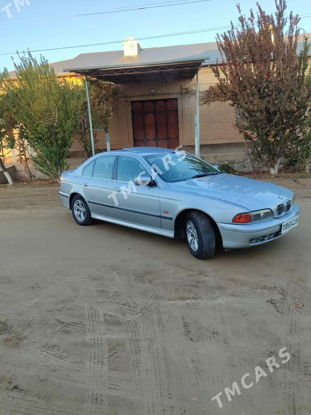 BMW 528 1997 - 75 000 TMT - Фарап - img 2