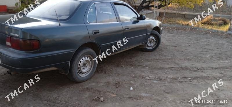 Toyota Camry 1994 - 65 000 TMT - Шабатский этрап - img 4