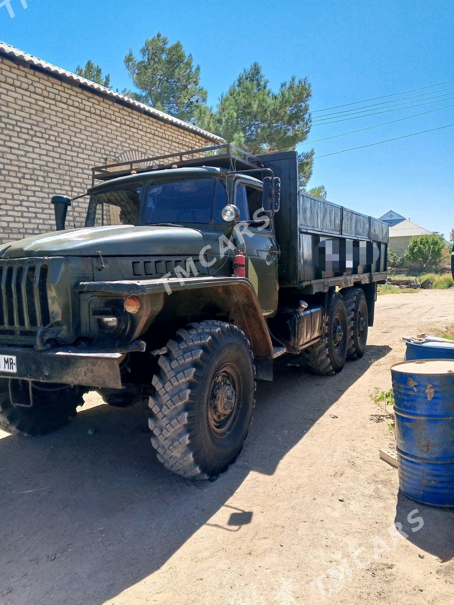 Ural 4320 1986 - 200 000 TMT - Сакарчага - img 2