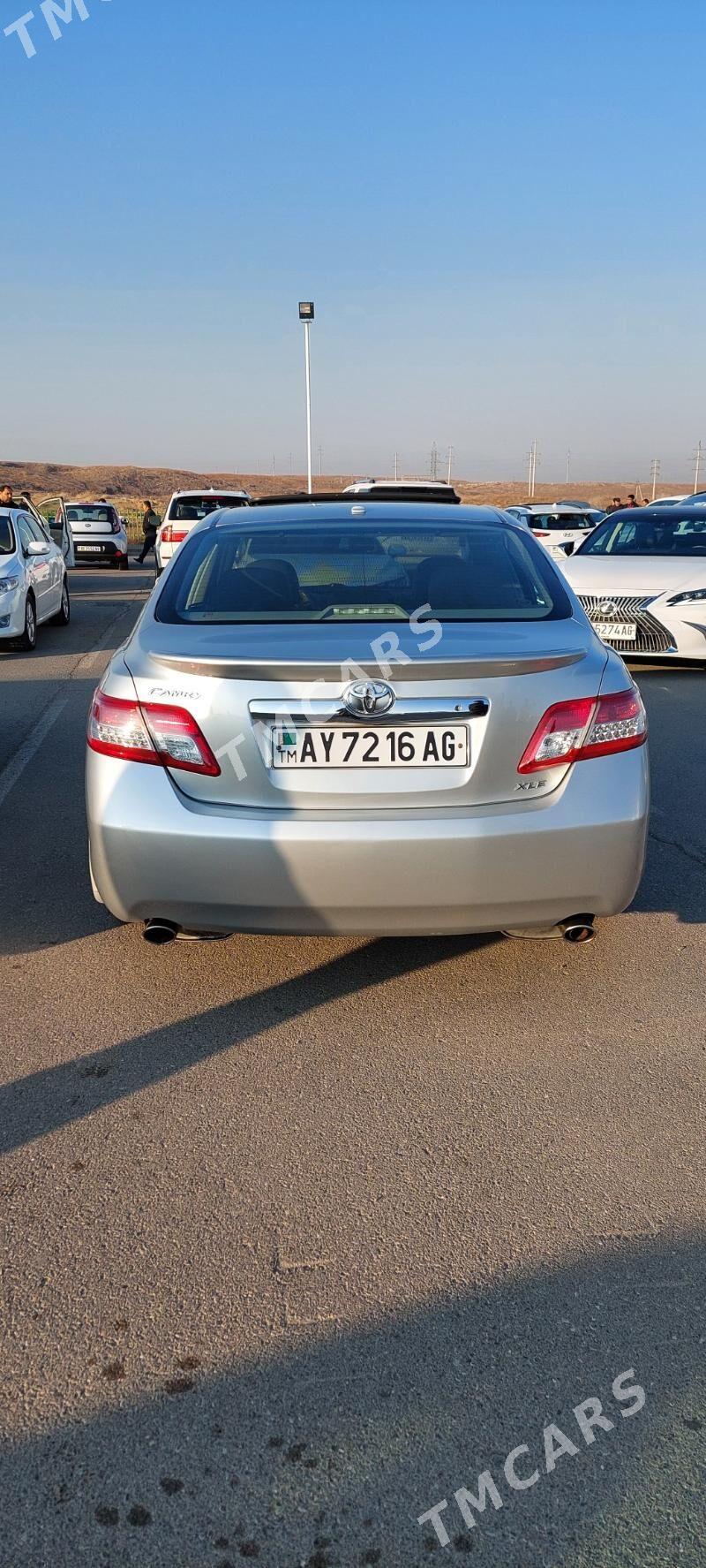 Toyota Camry 2011 - 225 000 TMT - Büzmeýin - img 3