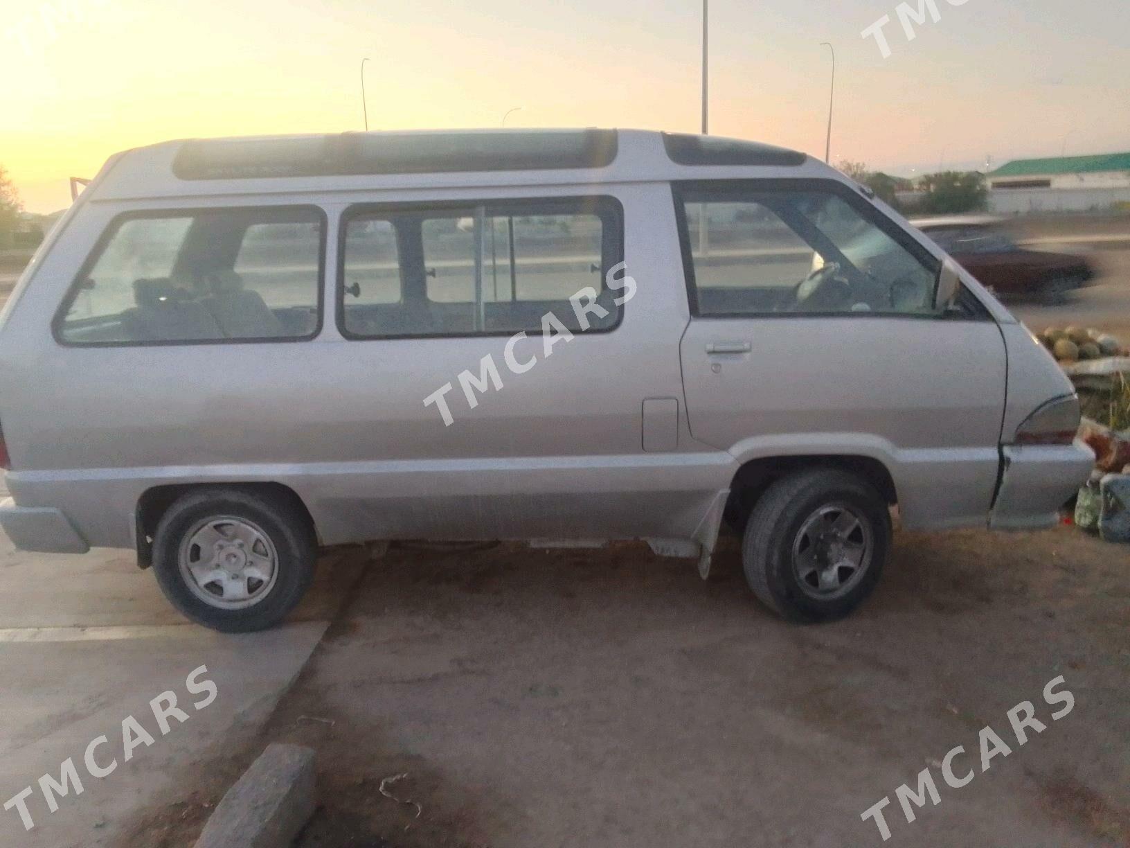 Toyota Town Ace 1994 - 19 000 TMT - Дашогуз - img 2