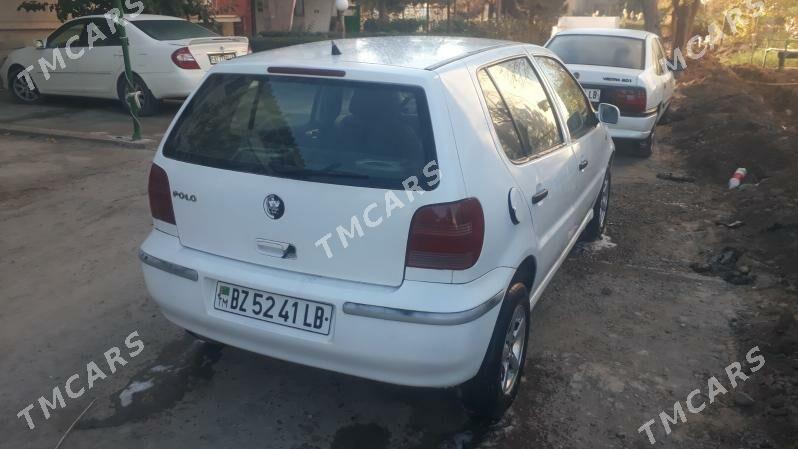 Volkswagen Polo 2001 - 30 000 TMT - Туркменабат - img 4