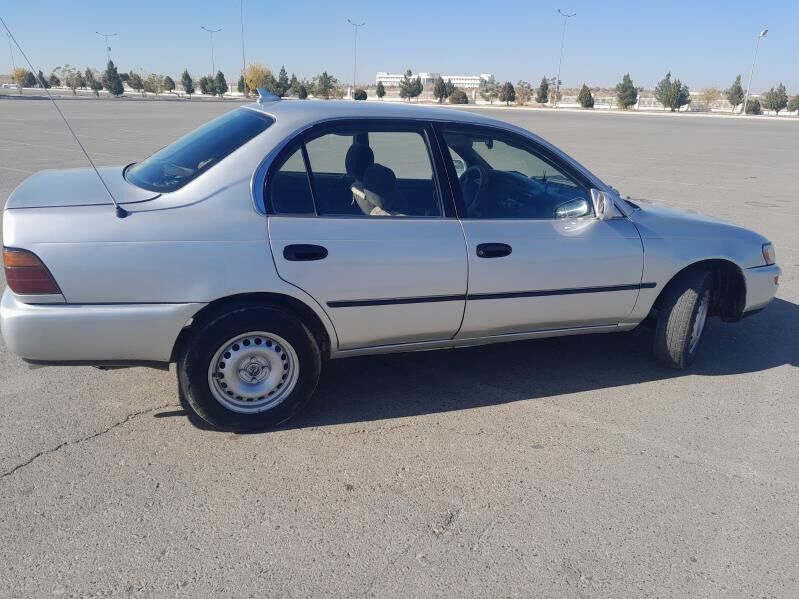 Toyota Corolla 1994 - 50 000 TMT - Фарап - img 5