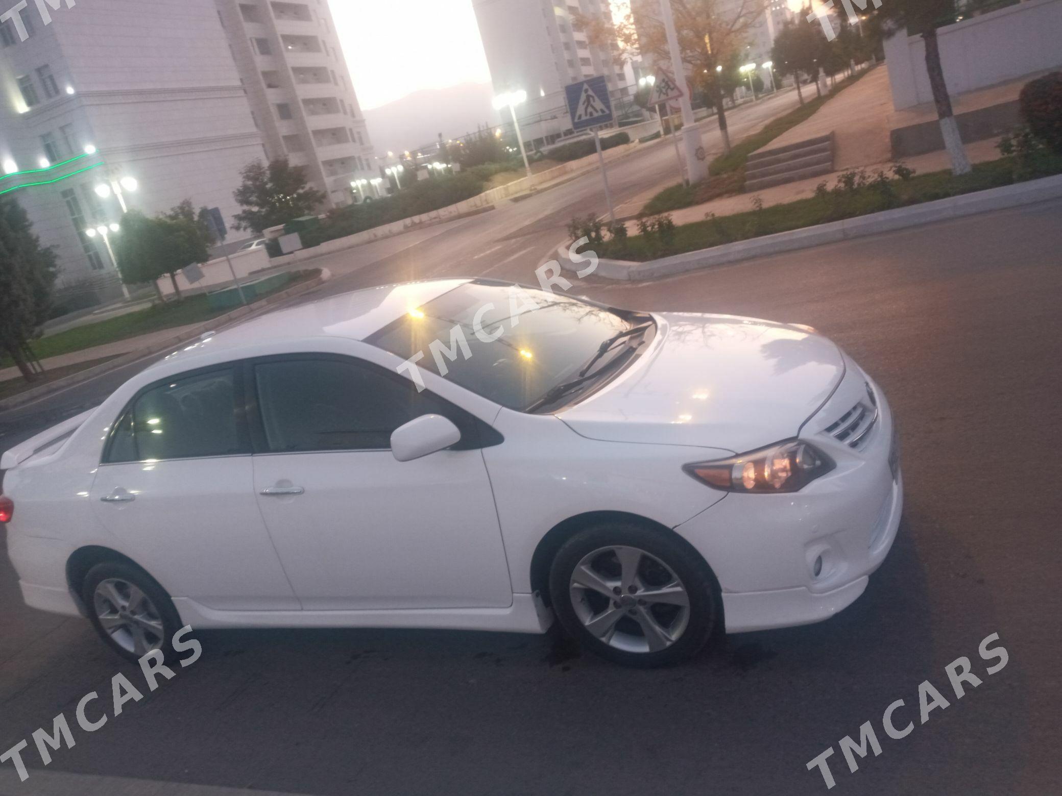 Toyota Corolla 2013 - 148 000 TMT - Ашхабад - img 5