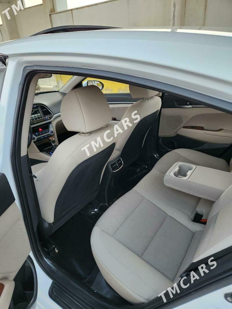 Hyundai Elantra 2018 - 180 000 TMT - Aşgabat - img 2