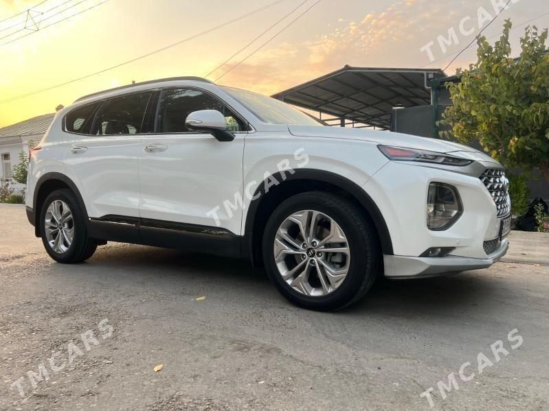 Hyundai Santa Fe 2019 - 350 000 TMT - Aşgabat - img 4