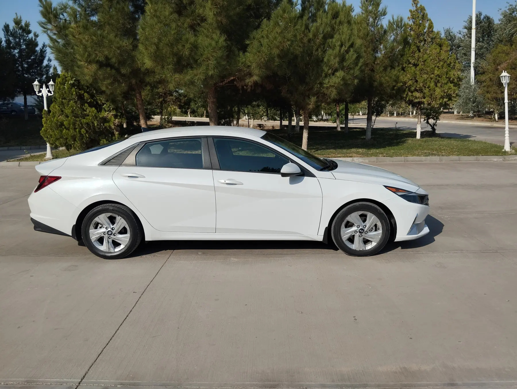 Hyundai Elantra 2021 - 235 000 TMT - Türkmenabat - img 6