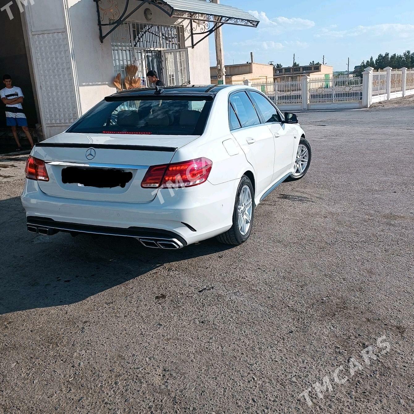 Mercedes-Benz E350 2011 - 340 000 TMT - Туркменабат - img 3