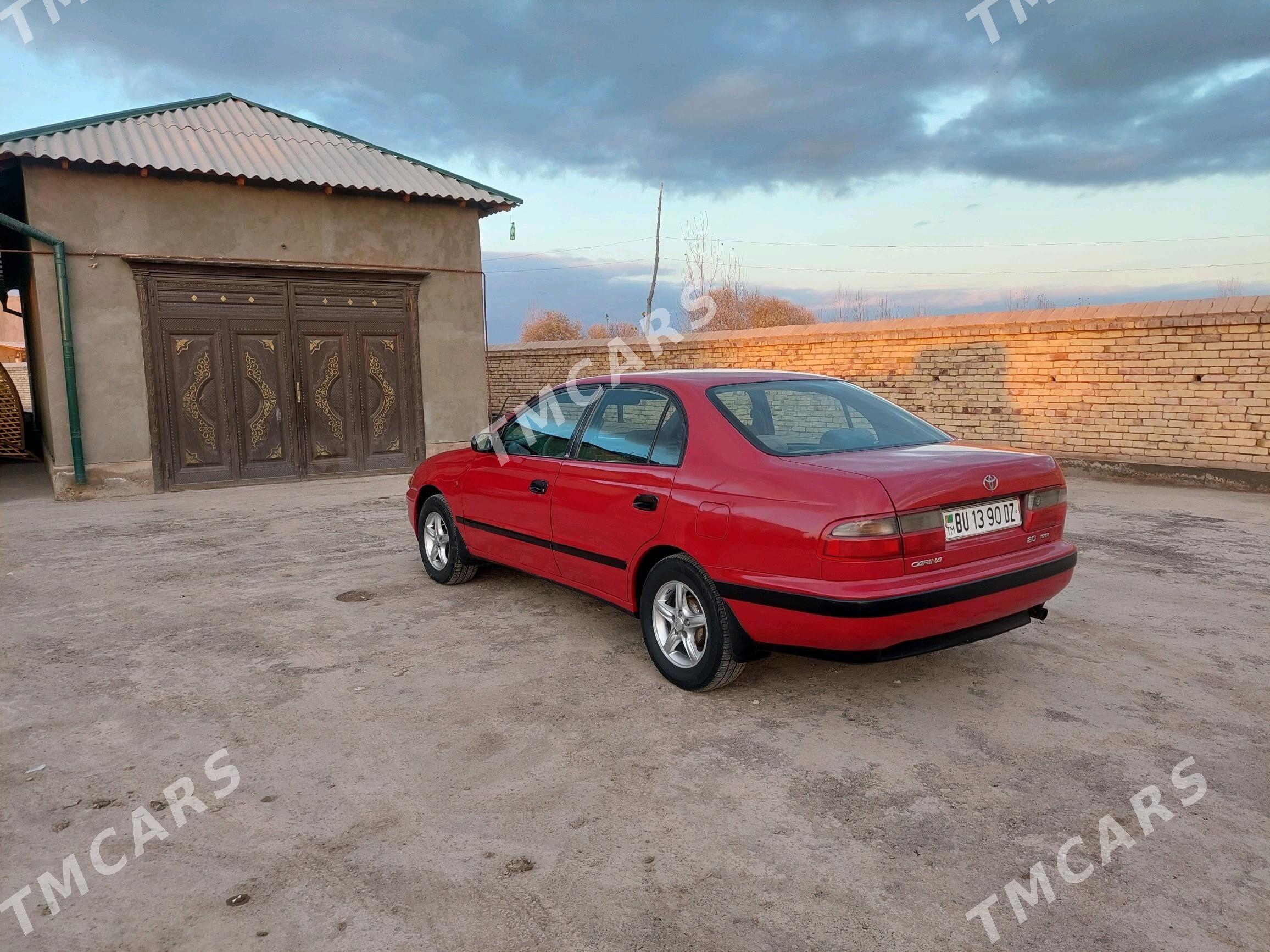 Toyota Carina 1995 - 68 000 TMT - Gubadag - img 4