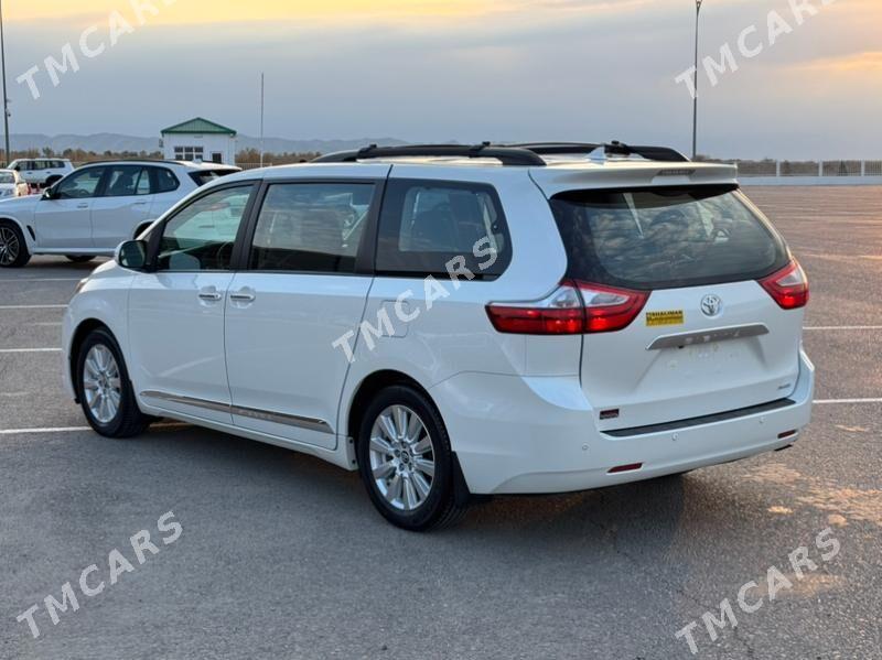 Toyota Sienna 2017 - 650 000 TMT - Ашхабад - img 5