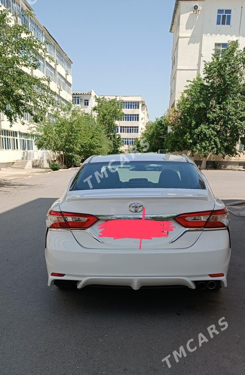 Toyota Camry 2018 - 330 000 TMT - Олимпийский городок - img 2