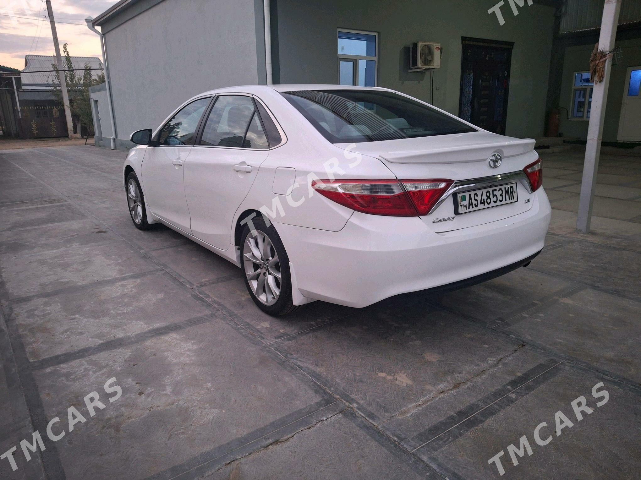 Toyota Camry 2015 - 207 000 TMT - Мары - img 3