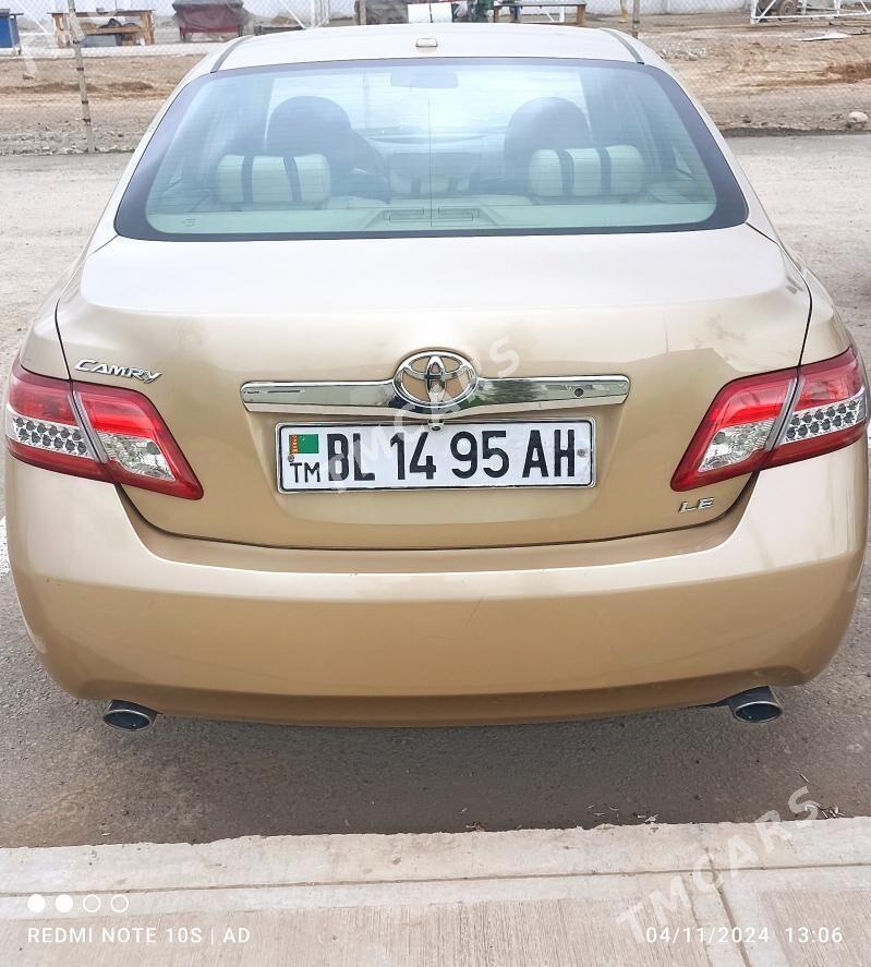 Toyota Camry 2010 - 167 000 TMT - Aşgabat - img 3