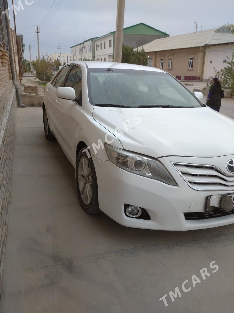 Toyota Camry 2010 - 120 000 TMT - Туркменабат - img 3