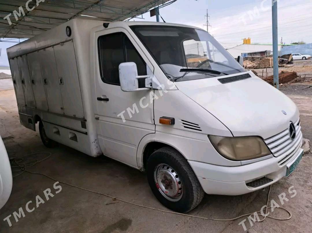 Mercedes-Benz Sprinter 3500 2002 - 250 000 TMT - Ашхабад - img 2