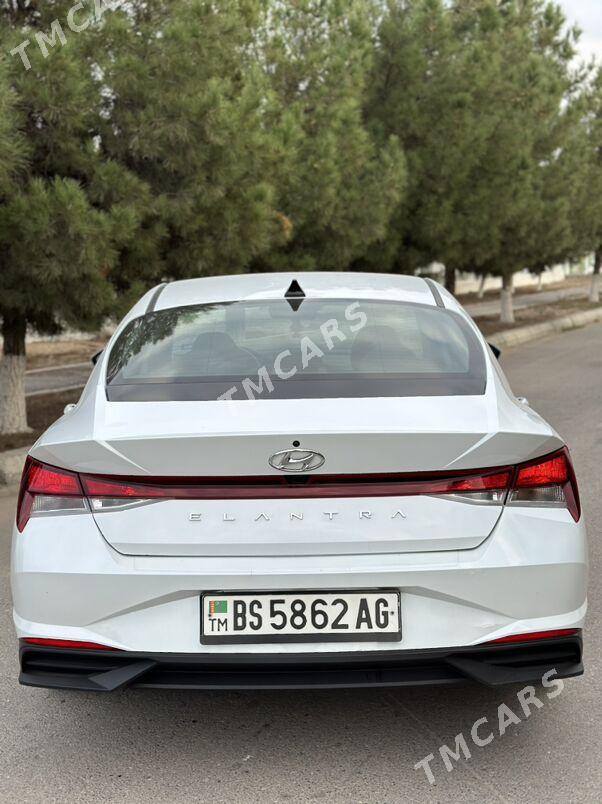 Hyundai Elantra 2021 - 275 000 TMT - Ашхабад - img 4