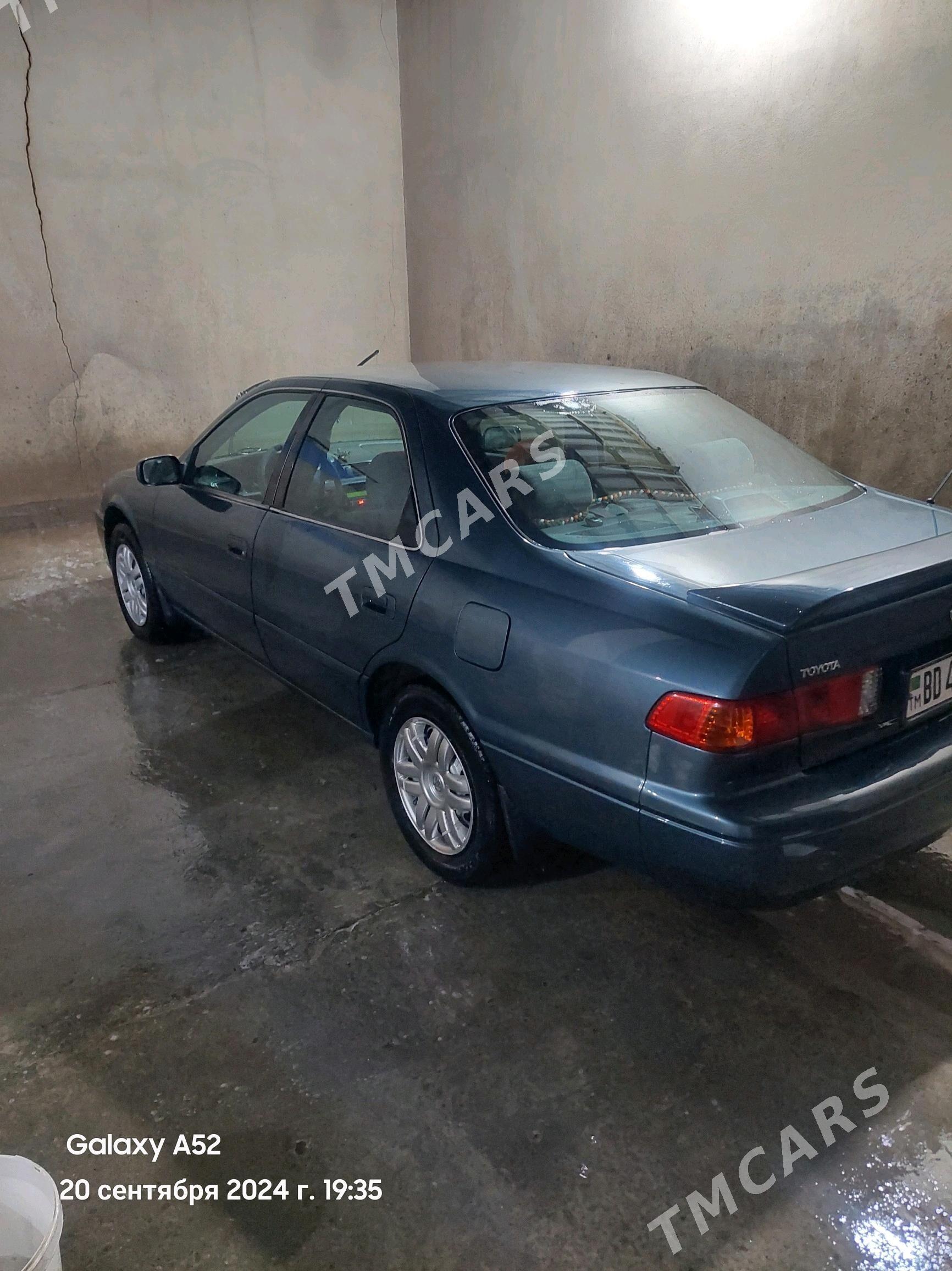 Toyota Camry 2000 - 140 000 TMT - Кёнеургенч - img 2