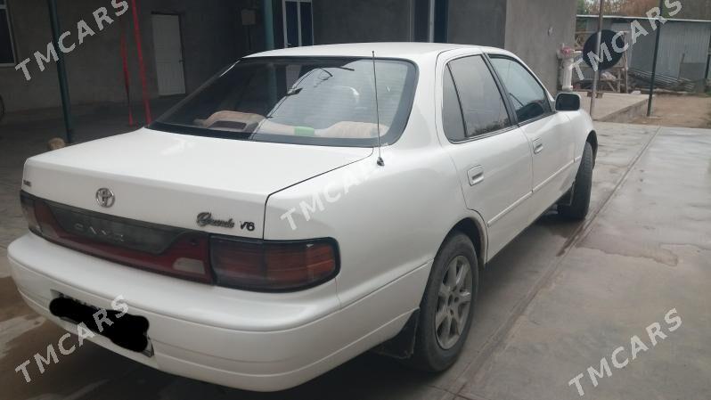 Toyota Camry 1994 - 75 000 TMT - Фарап - img 3