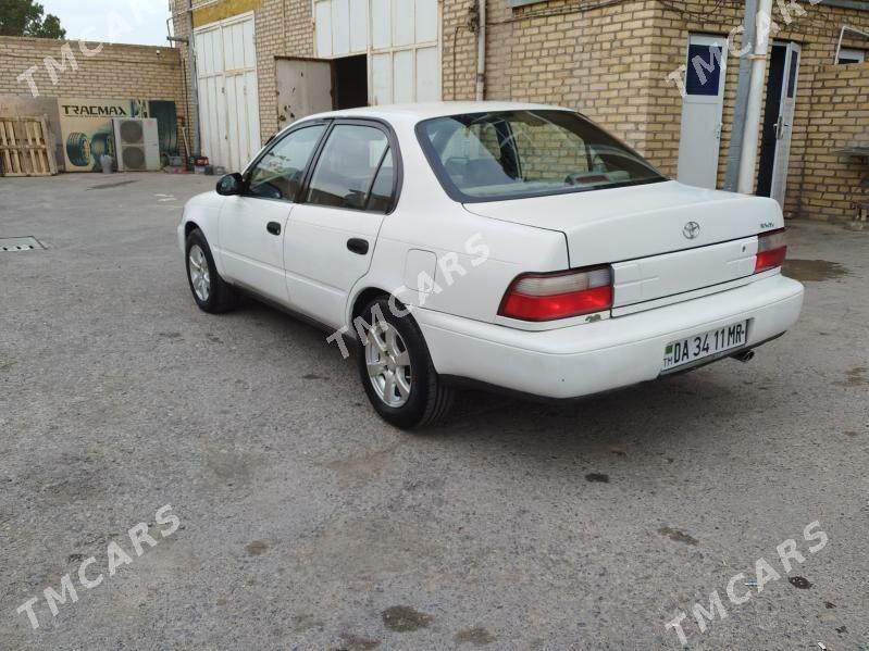 Toyota Corolla 1996 - 60 000 TMT - Мары - img 3