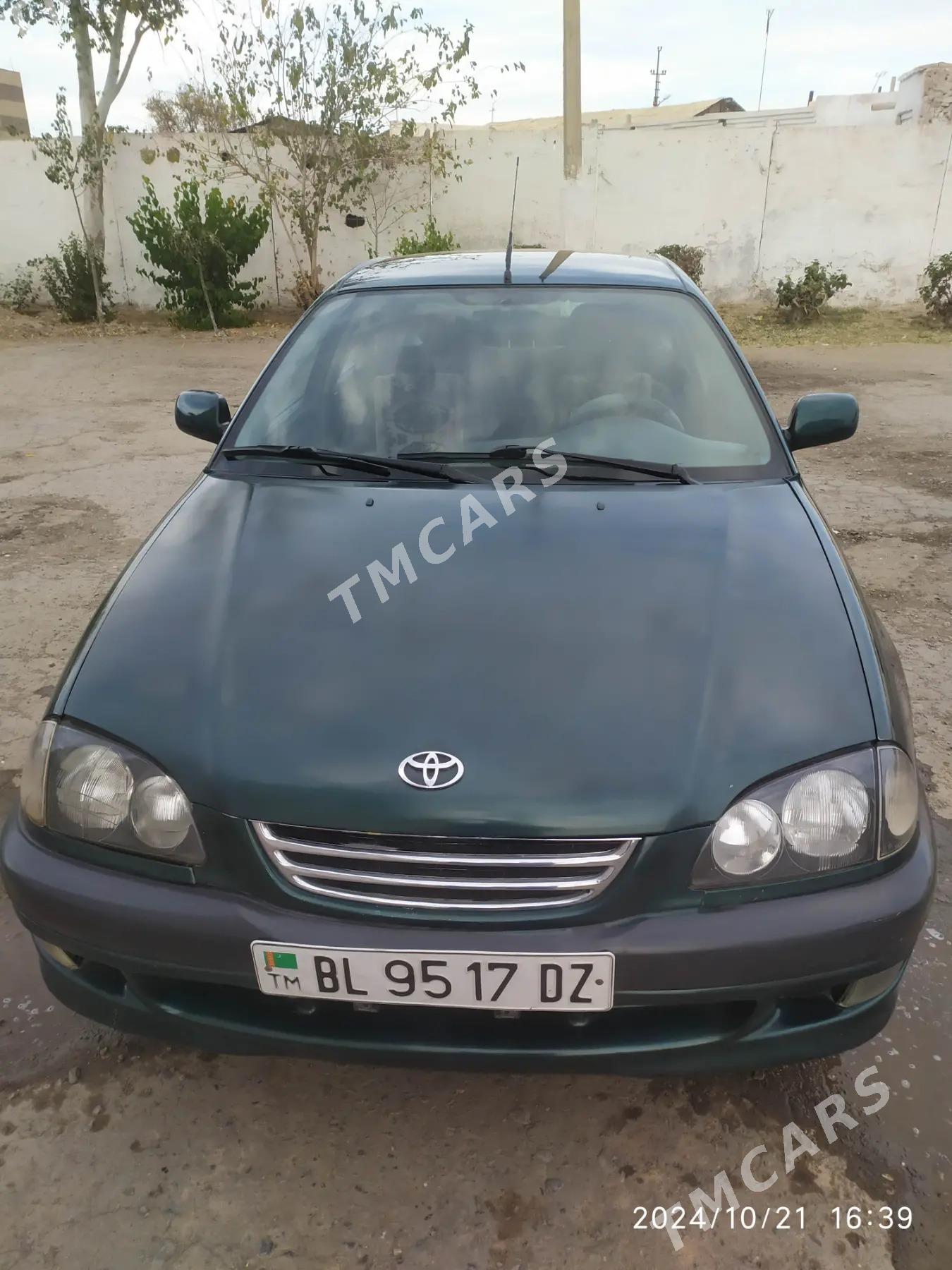 Toyota Avensis 1999 - 68 000 TMT - Дашогуз - img 2