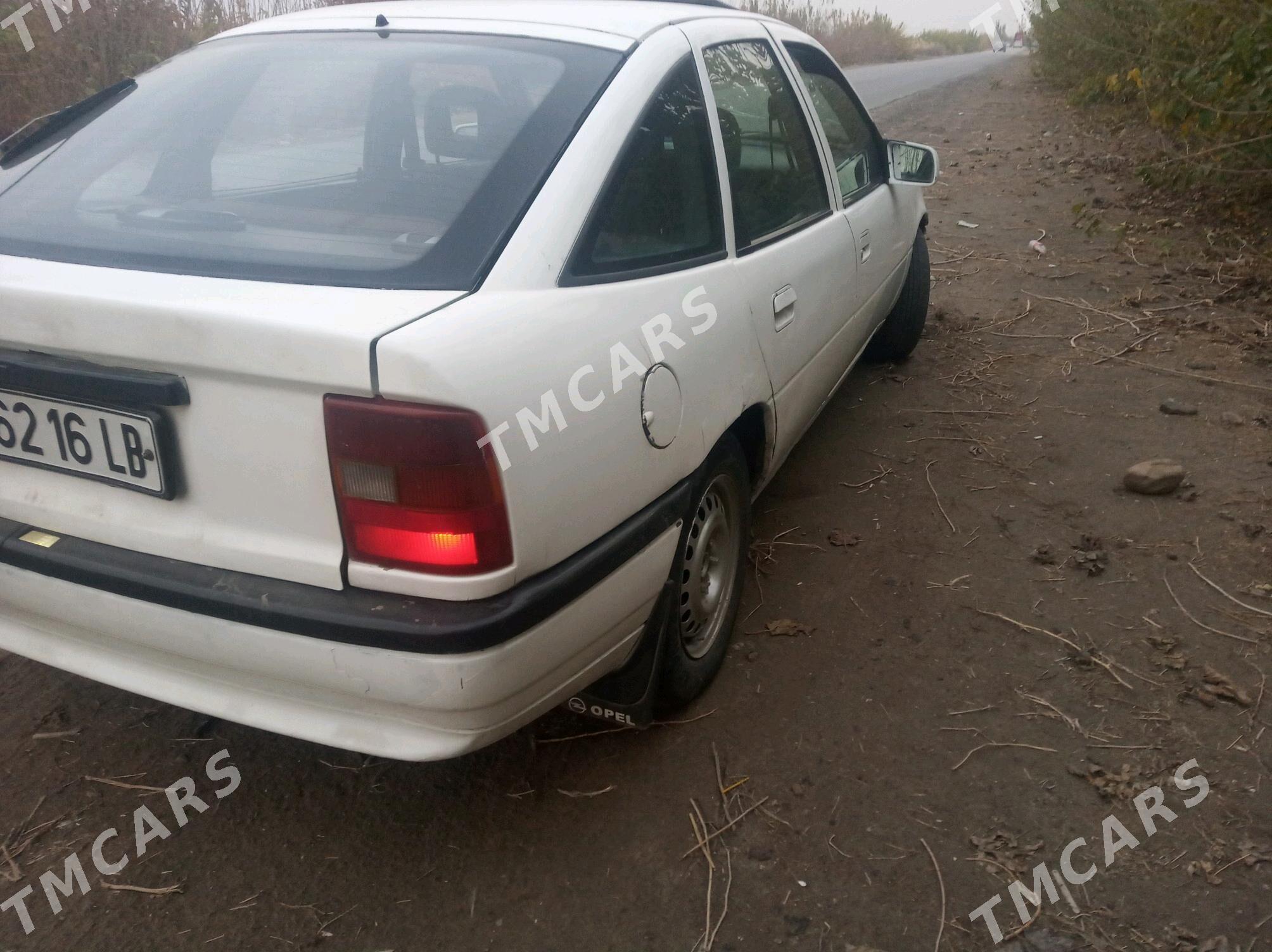 Opel Vectra 1991 - 20 000 TMT - Çärjew - img 4