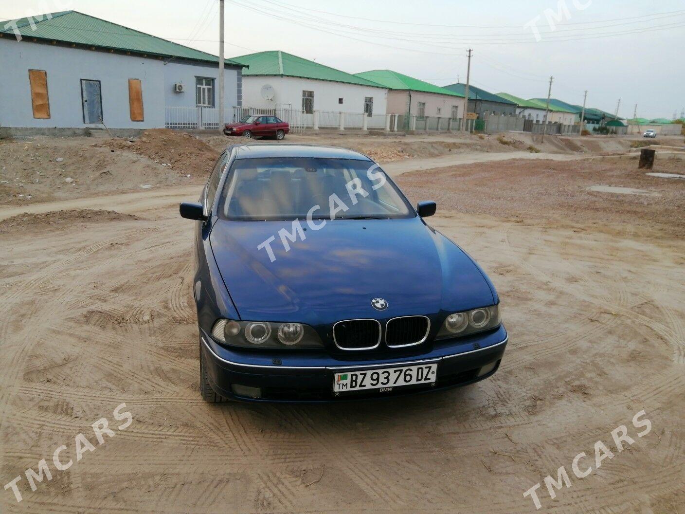 BMW 528 2000 - 70 000 TMT - Дашогуз - img 2