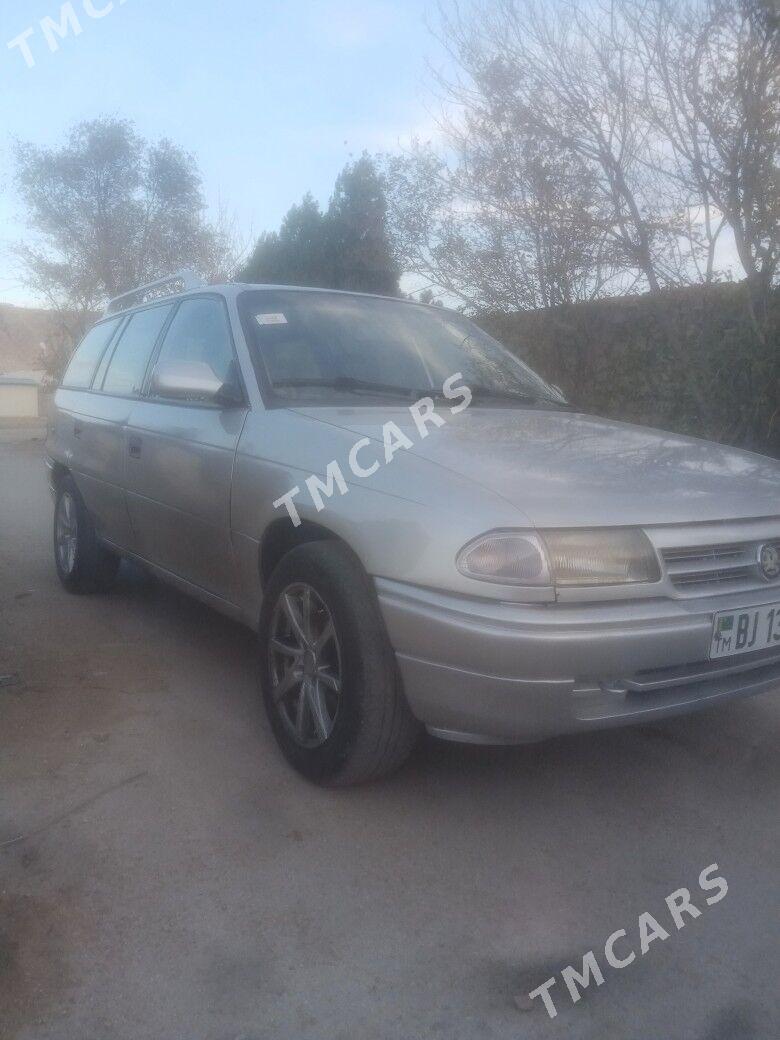 Opel Astra 1995 - 30 000 TMT - Туркменбаши - img 5