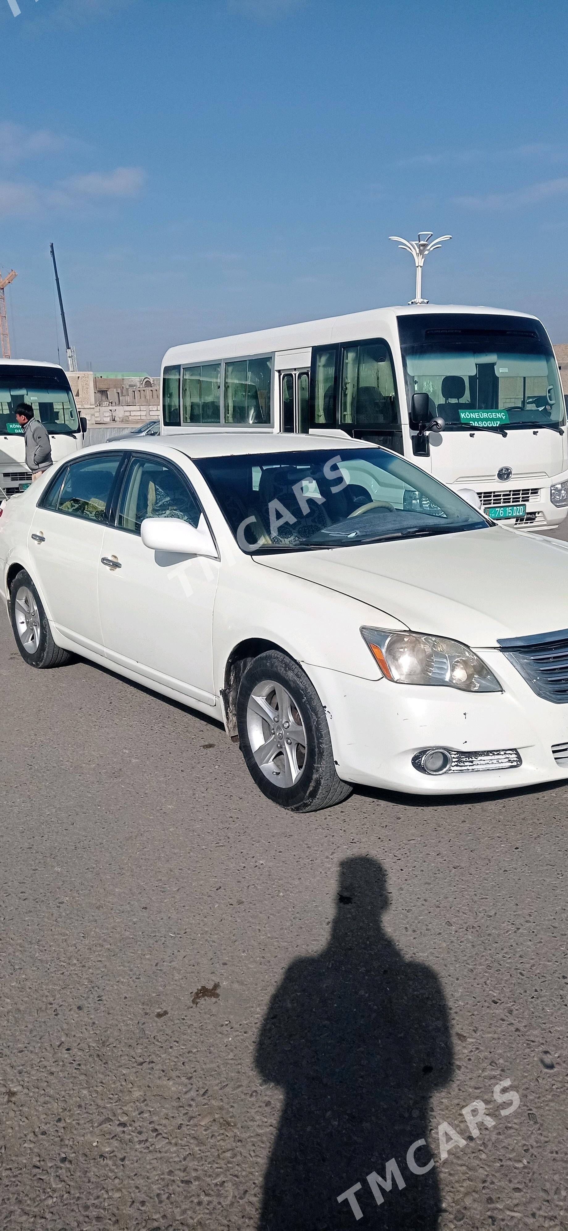 Toyota Avalon 2005 - 130 000 TMT - Акдепе - img 3