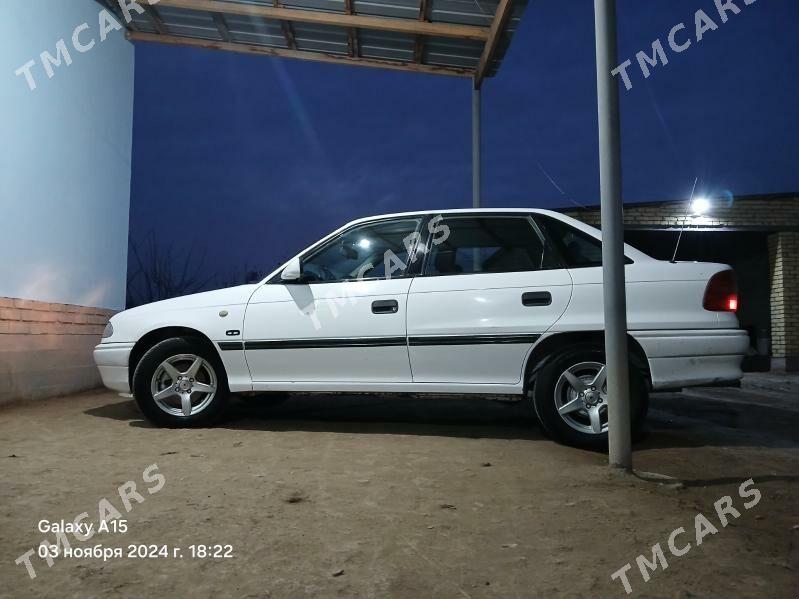 Opel Astra 1995 - 50 000 TMT - Türkmenbaşy etr. - img 3