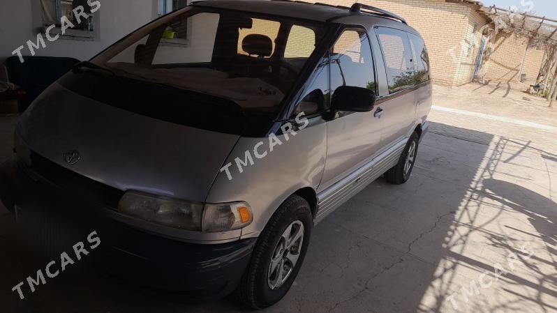 Toyota Previa 1996 - 60 000 TMT - Халач - img 2