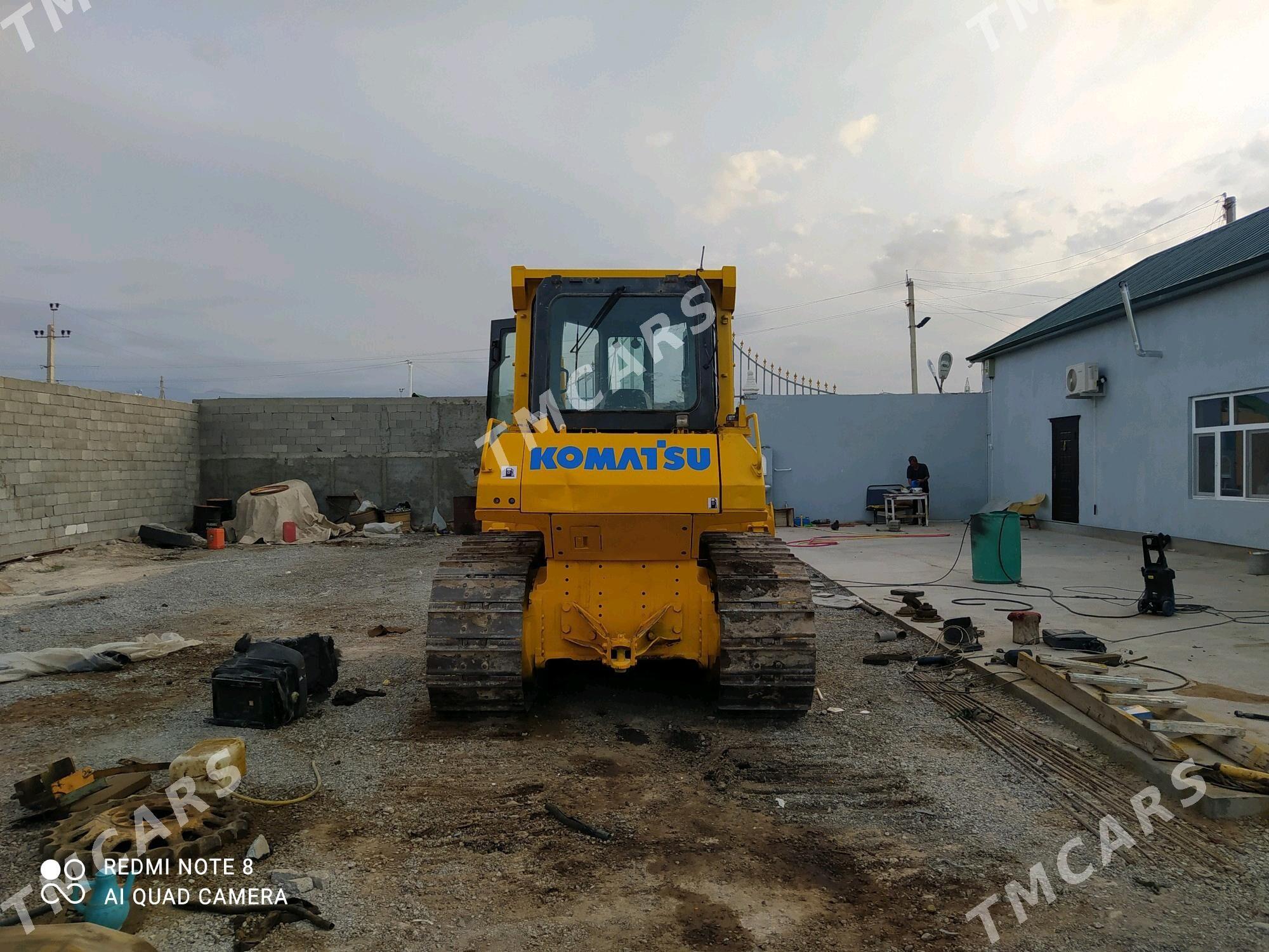 Komatsu D65EX-17 2008 - 650 000 TMT - Büzmeýin - img 3