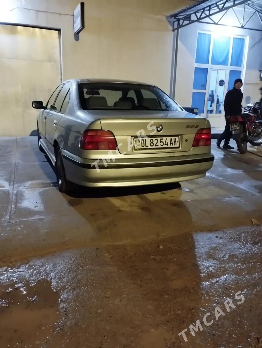 BMW 528 1998 - 80 000 TMT - Теджен - img 2