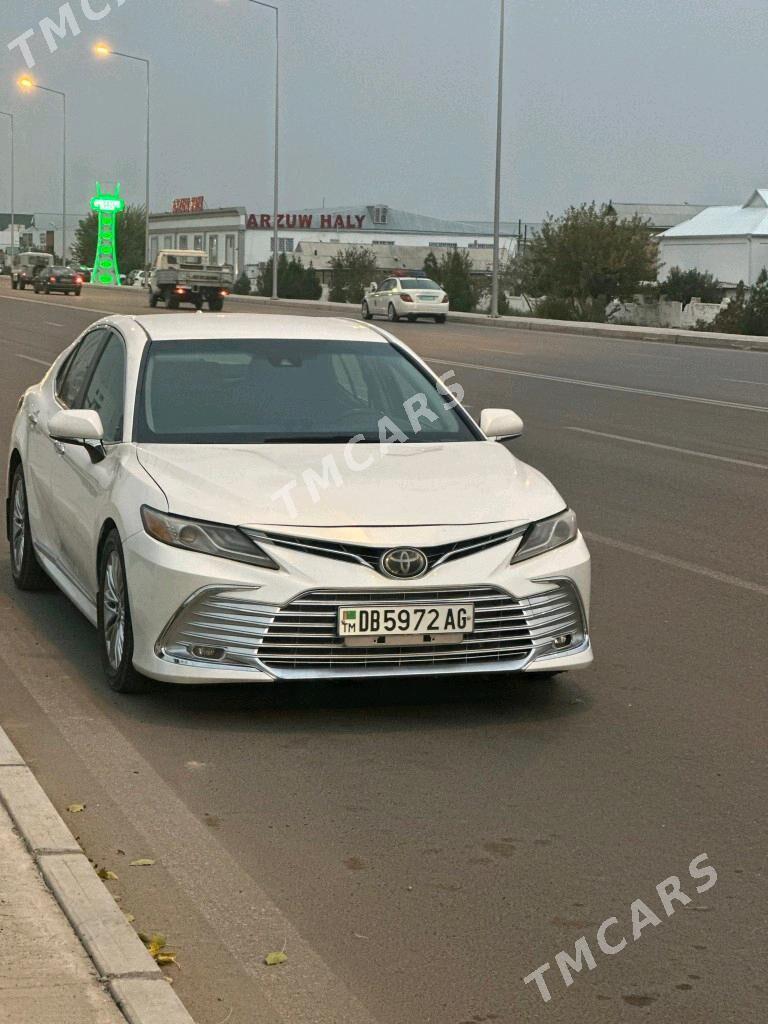 Toyota Camry 2018 - 260 000 TMT - Ашхабад - img 2