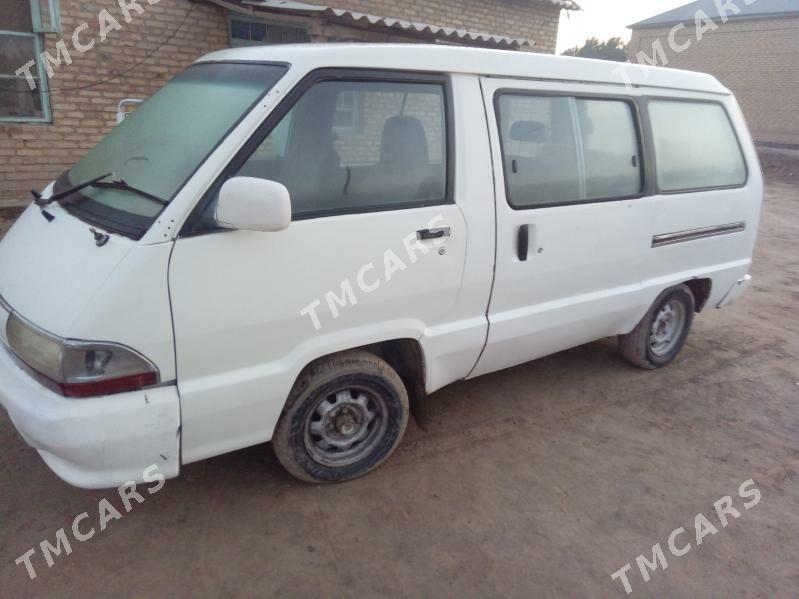 Toyota Town Ace 1991 - 22 000 TMT - Мары - img 3