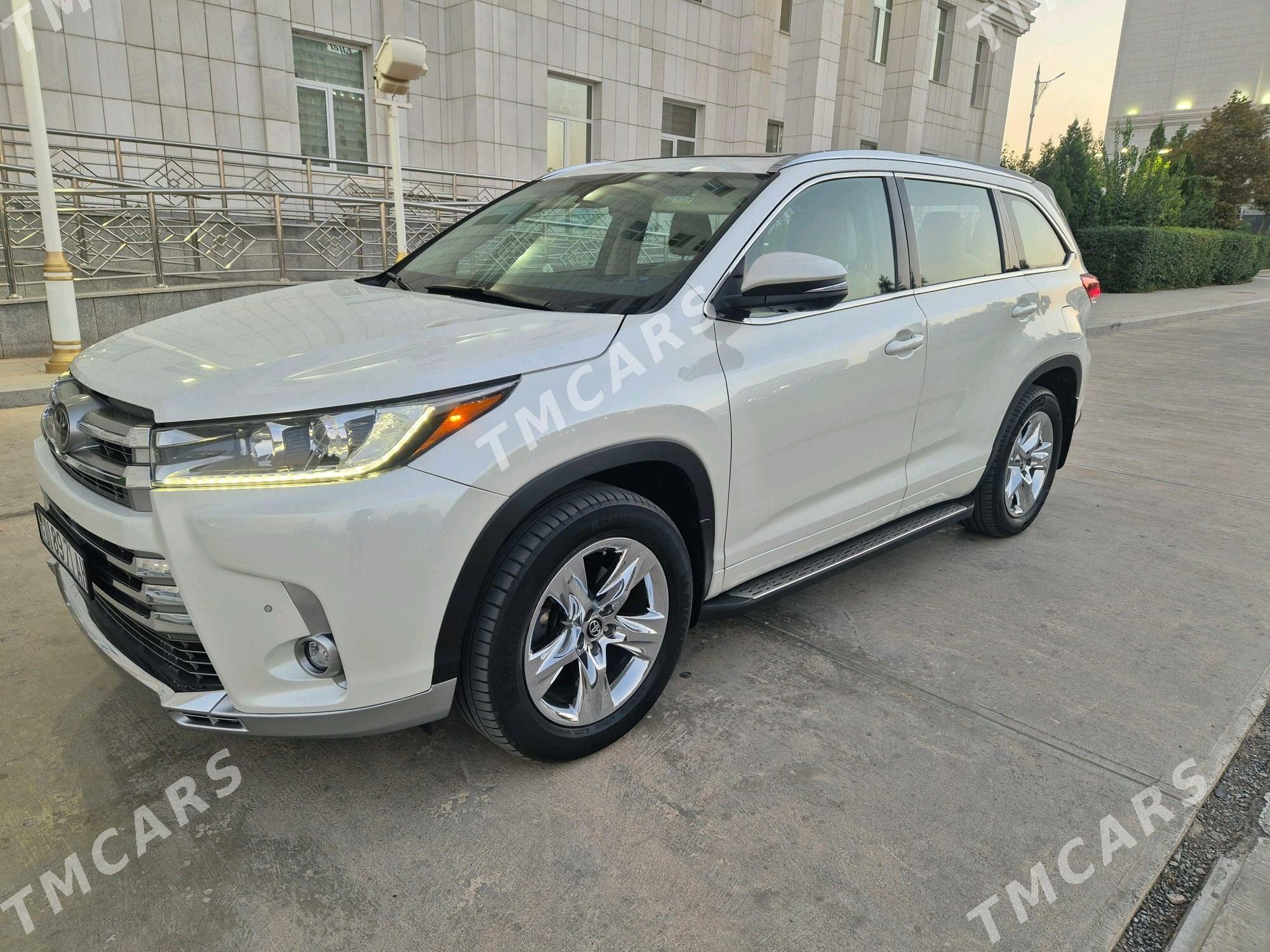 Toyota Highlander 2019 - 560 000 TMT - Ашхабад - img 2