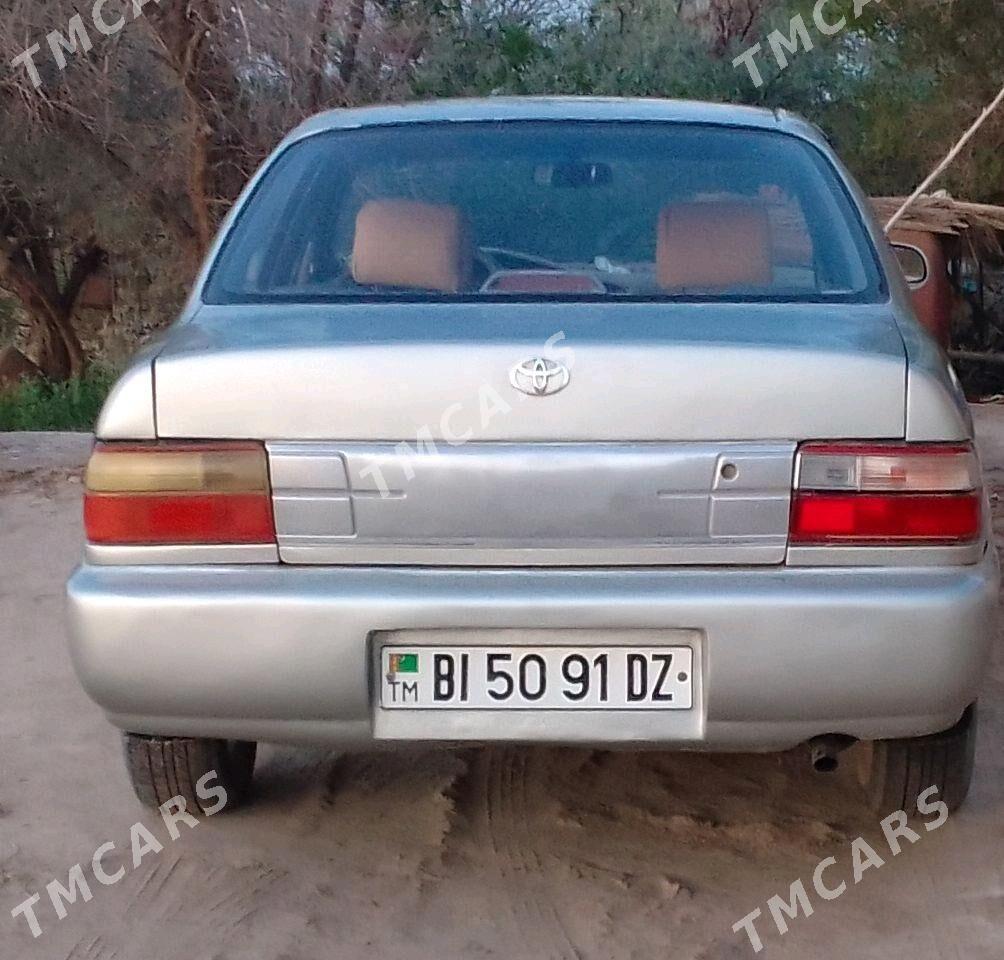 Toyota Corolla 1992 - 50 000 TMT - етр. Туркменбаши - img 3