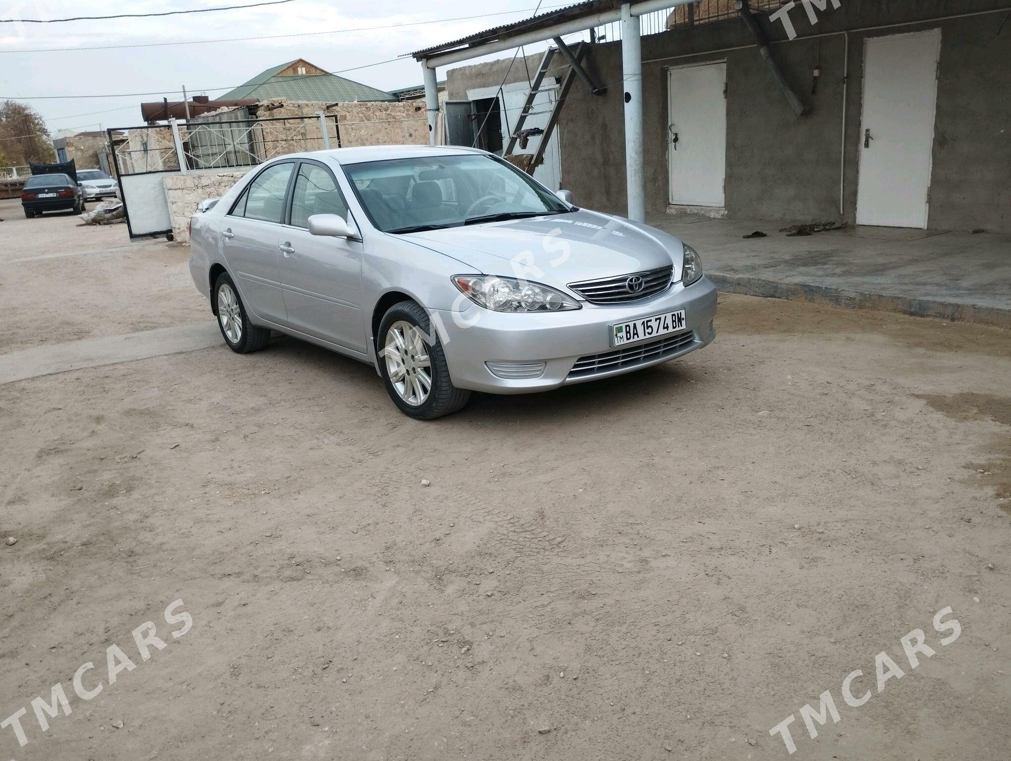 Toyota Camry 2004 - 120 000 TMT - Jebel - img 2