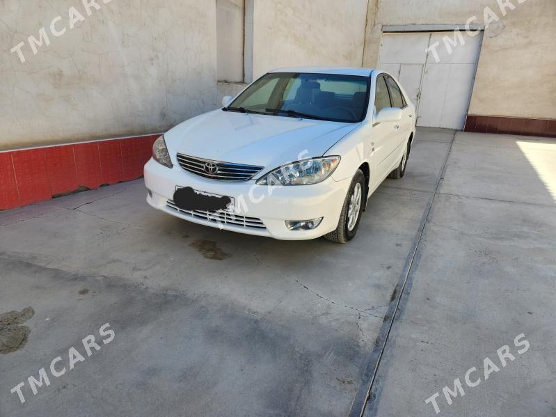 Toyota Camry 2004 - 135 000 TMT - Köneürgenç - img 2