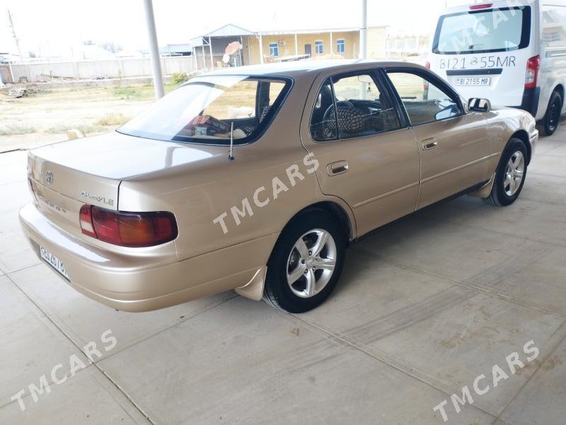 Toyota Camry 1996 - 79 000 TMT - Ёлётен - img 2