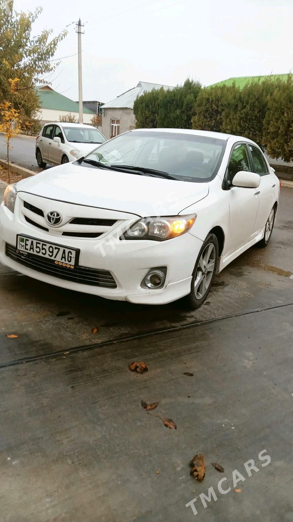 Toyota Corolla 2011 - 150 000 TMT - Aşgabat - img 4