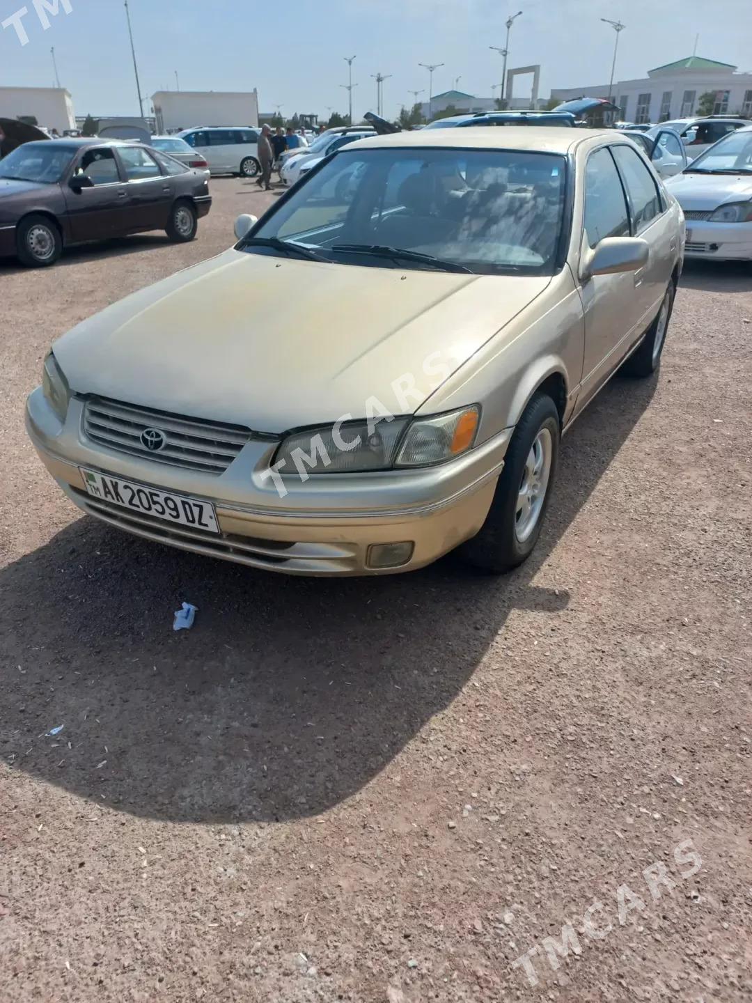 Toyota Camry 1998 - 90 000 TMT - Дашогуз - img 2