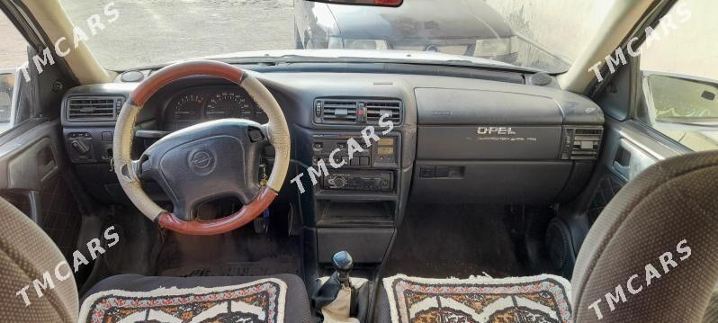 Opel Vectra 1994 - 30 000 TMT - Daşoguz - img 2